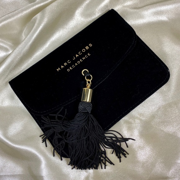 Marc Jacobs Handbags - Marc Jacobs Decadence